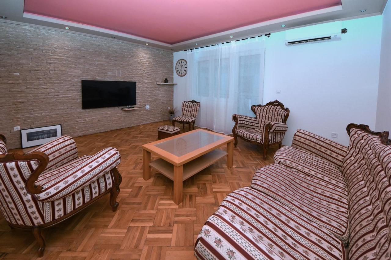 Family Apartment Sara Zadar Exterior photo